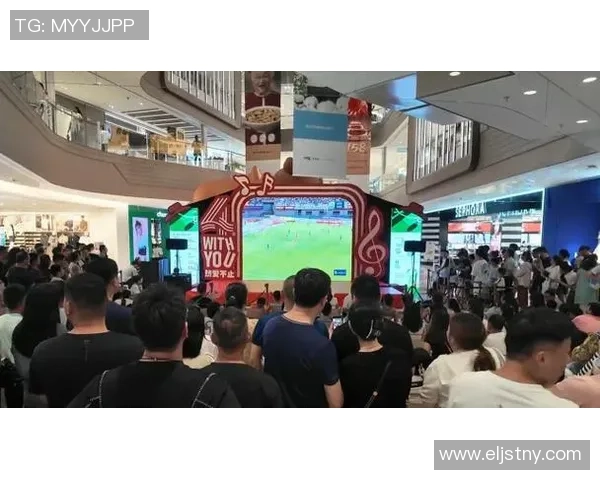 足球明星线下直播盛宴揭幕球迷互动体验新高度 足球明星线下直播盛宴揭幕球迷互动体验新高度